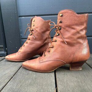 Vintage Sam & Libby - 80's Lace-Up Bootie, size 7.5